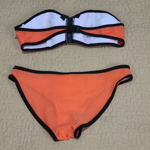 2 Piece Neoprene bikini size M - Picture 7 of 11